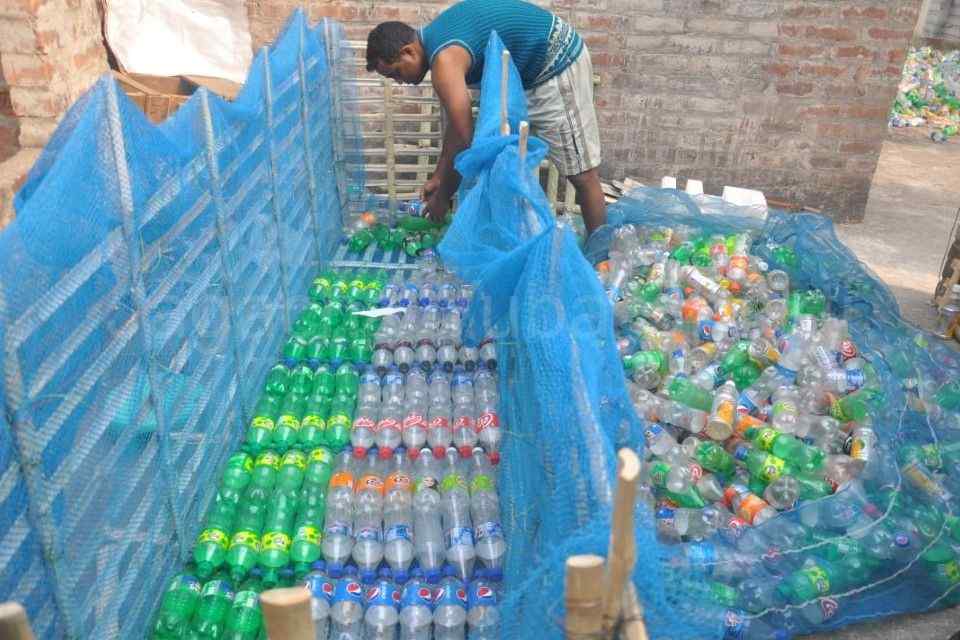 India first time empty Plastic Bottles Boat Expedition Mayapur to Kolkata - 2015