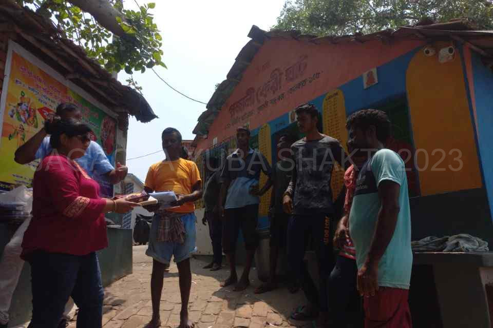 Helping our fisherman brothers at Pujali Ferry Ghat 2023