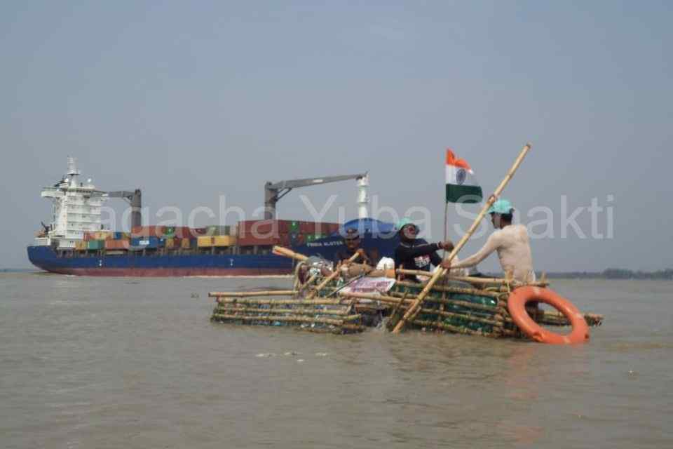 Second time in India, Empty Plastic Bottles Boat Expedition New Digha to Kolkata - 2016