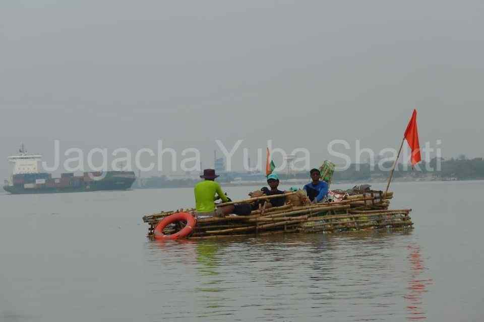 Second time in India, Empty Plastic Bottles Boat Expedition New Digha to Kolkata - 2016