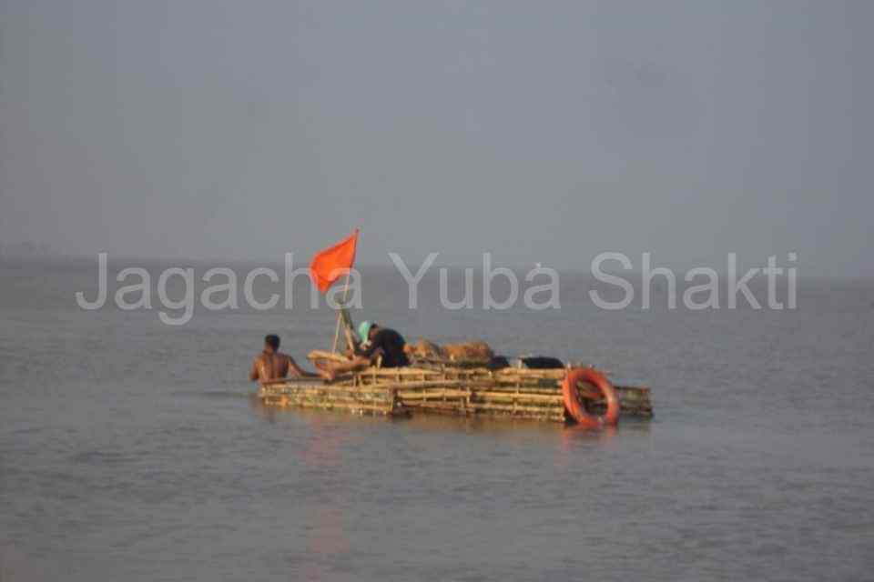 Second time in India, Empty Plastic Bottles Boat Expedition New Digha to Kolkata - 2016