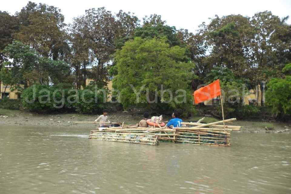 Second time in India, Empty Plastic Bottles Boat Expedition New Digha to Kolkata - 2016