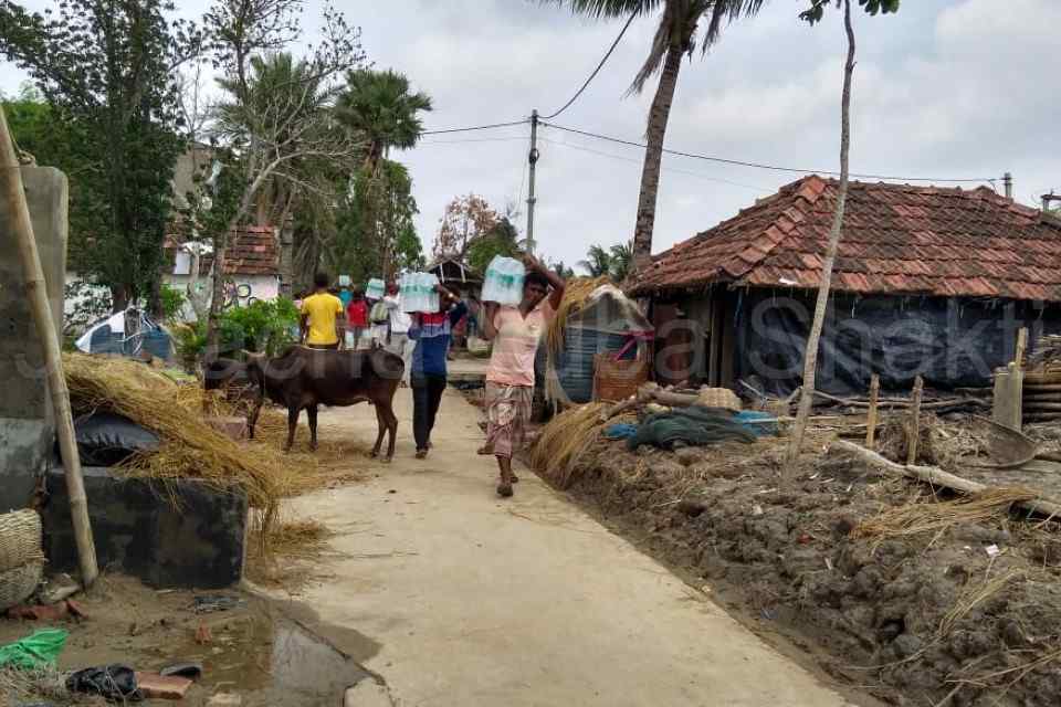 Aid to the people of Mousuni island affected by Cyclone Yaas 2021