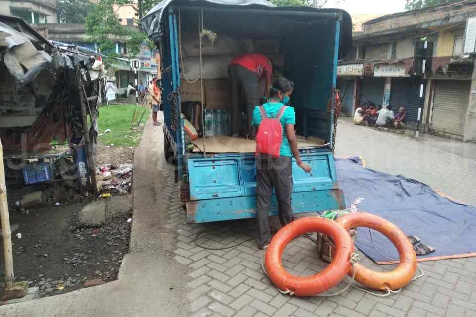 Aid to the people of Mousuni island affected by Cyclone Yaas 2021